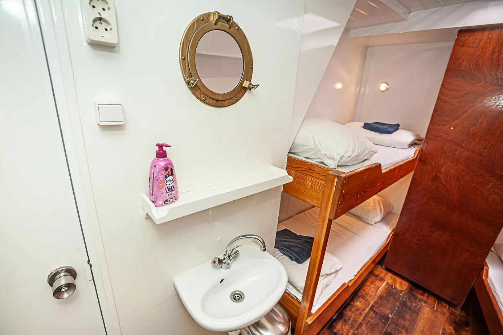 The Cabin @ Mps Noorderzon Amsterdam