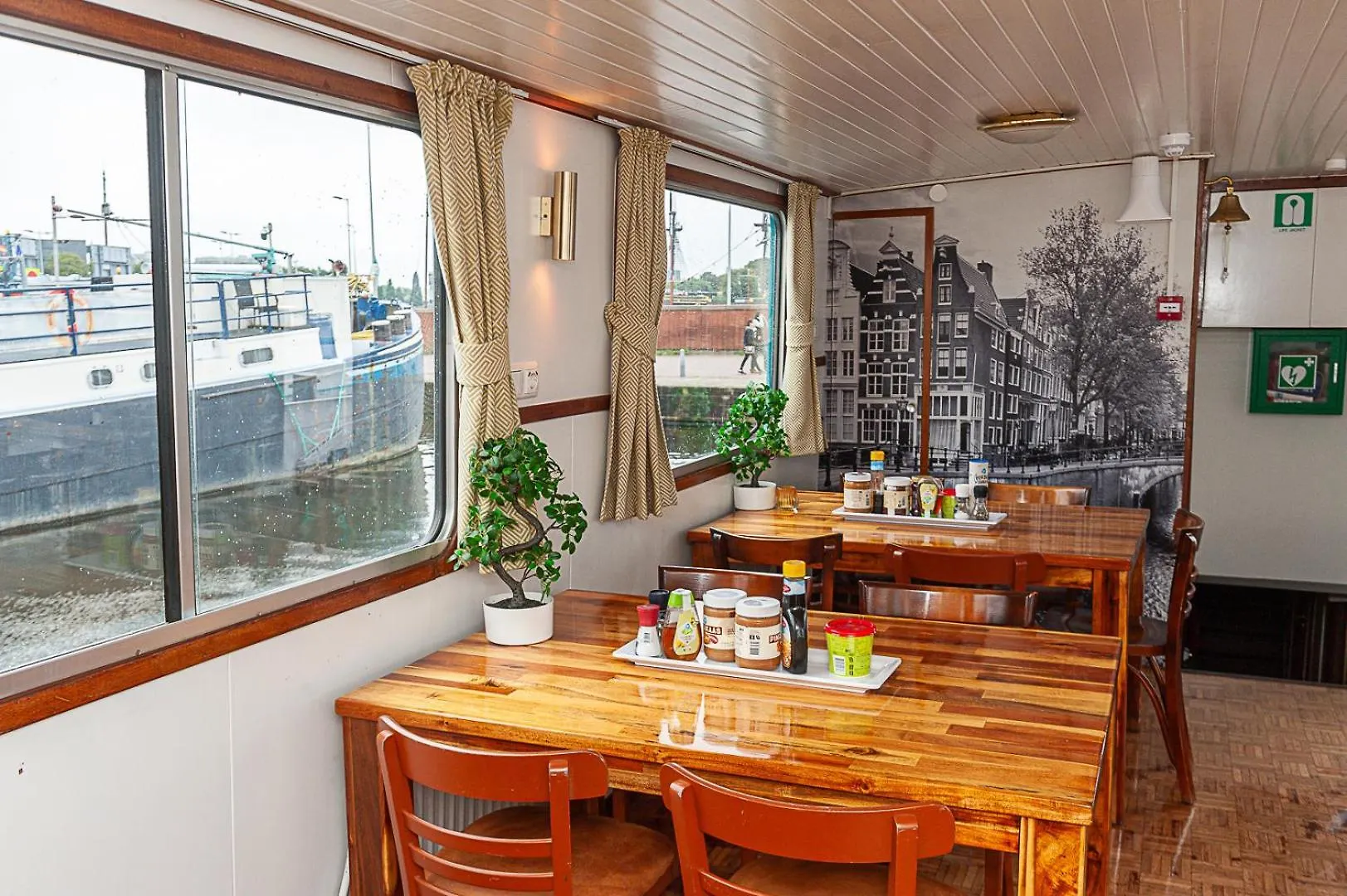 The Cabin @ Mps Noorderzon Amsterdam